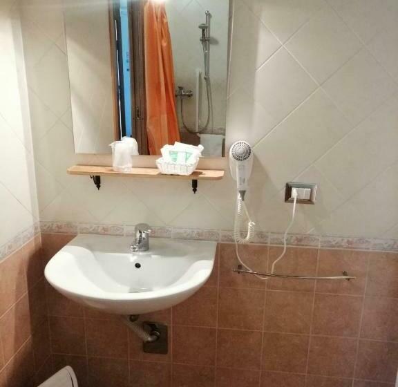 身障者適用キングサイズベッドルーム, Il Dosso Agriturismo