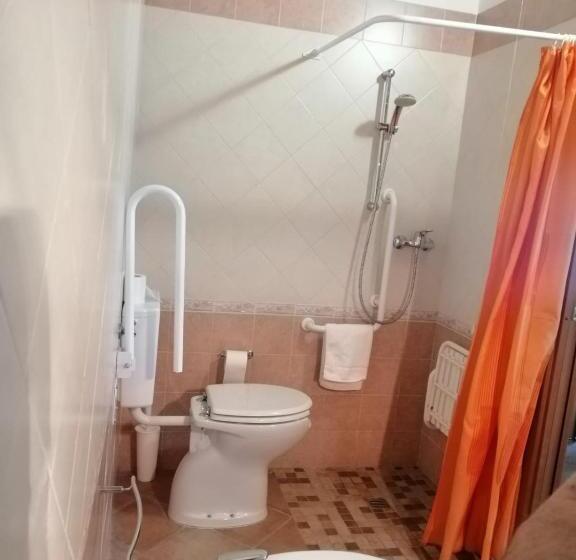 身障者適用キングサイズベッドルーム, Il Dosso Agriturismo