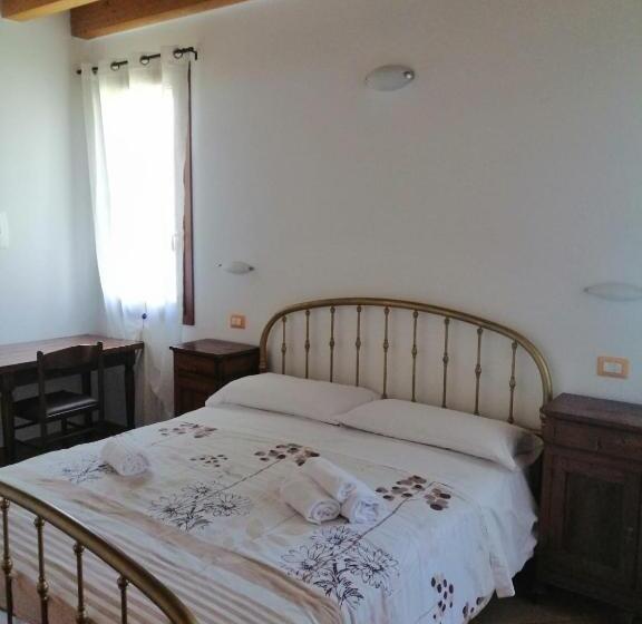 身障者適用キングサイズベッドルーム, Il Dosso Agriturismo