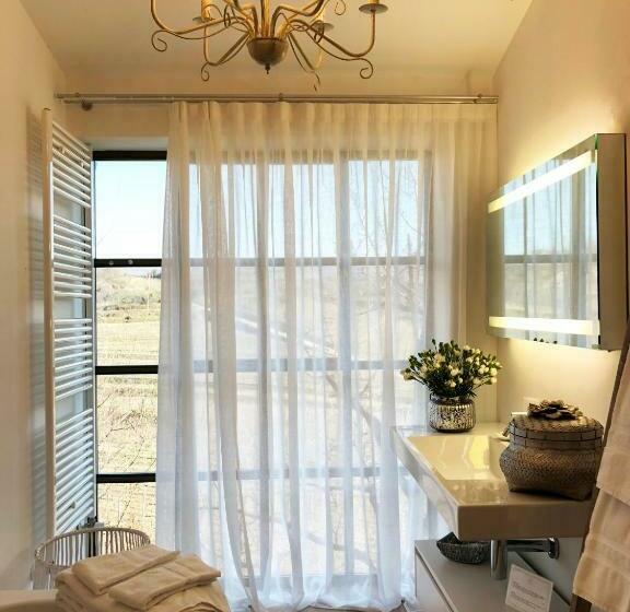 スーペリアールーム, Zuani Casa