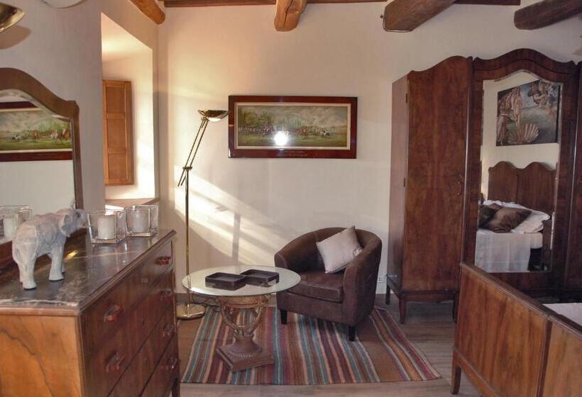 דירת חדר, Casale Olea