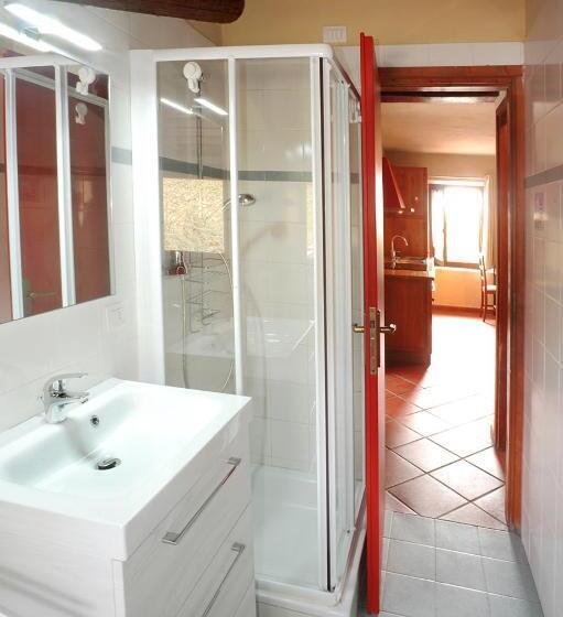 חדר סטנדרט לארבעה, Agriturismo La Nevera