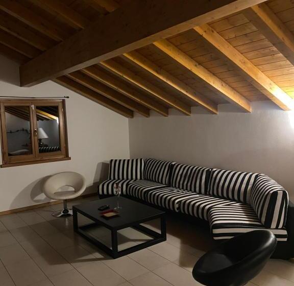 جناح عائلي, Agriturismo La Nevera