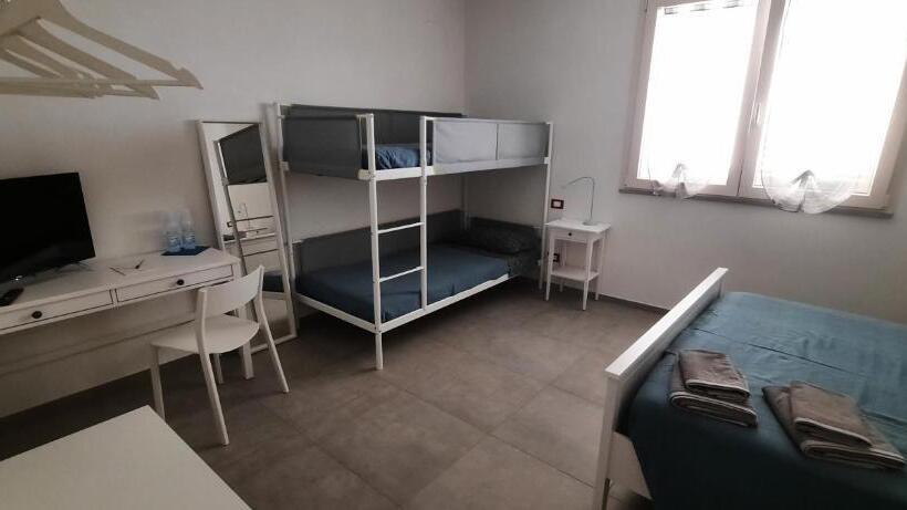 Семейный Номер Совместный Санузел, Al Cortile Tranquillo