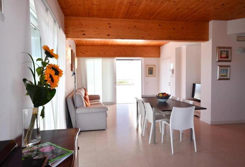 Апартаменты Пентхаус 1 Спальня, Aparthotel Alessandria