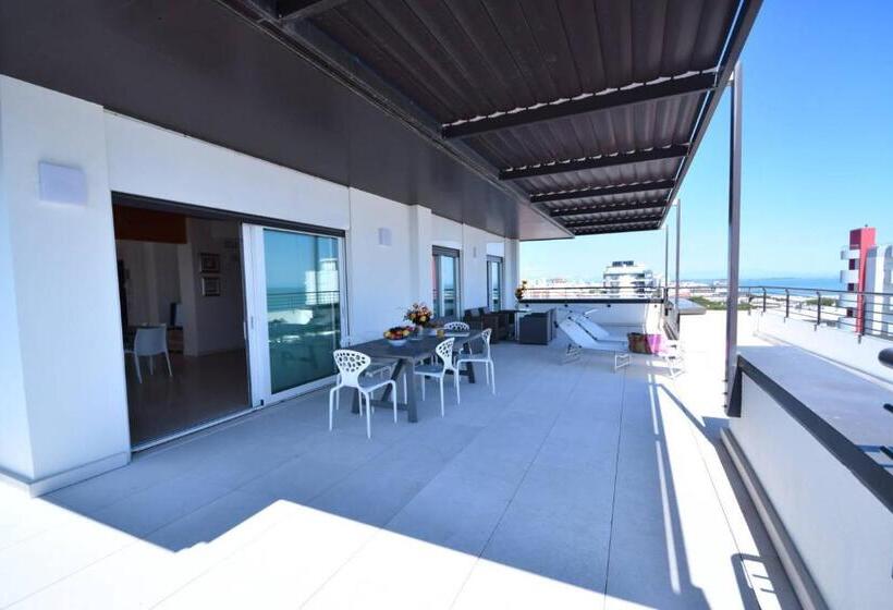 Апартаменты Пентхаус 1 Спальня, Aparthotel Alessandria
