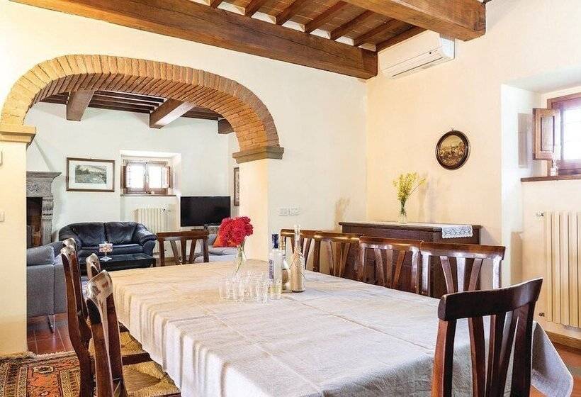 Вилла 5 Спален, Agriturismo Il Castelluccio