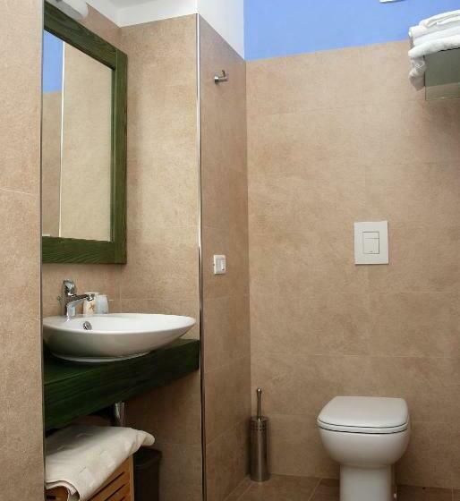 Четырехместный Номер Стандарт Вид на Море, Villa Cirimarco