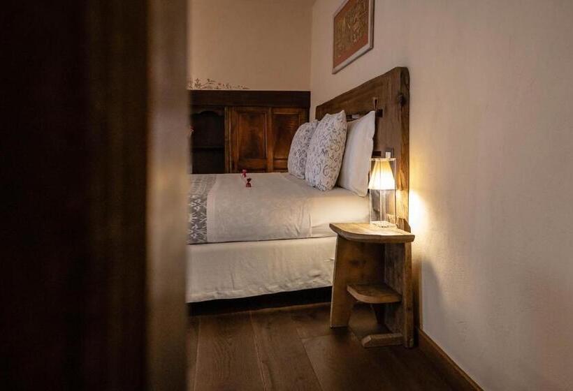 سوییت, Domus Antica Aosta