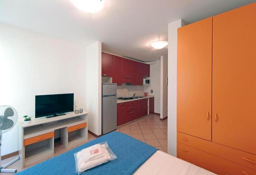 استودیوی استاندارد, Residence Rialto
