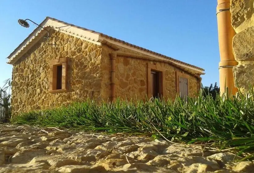 ファミリールーム, Agriturismo Feudo Muxarello