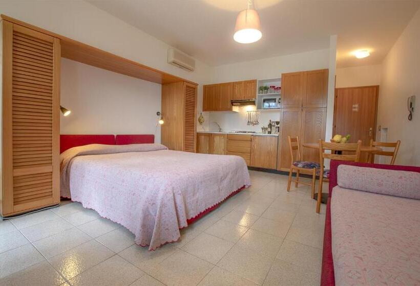 סטודיו סטנדרט עם מרפסת, Residence Il Cedro