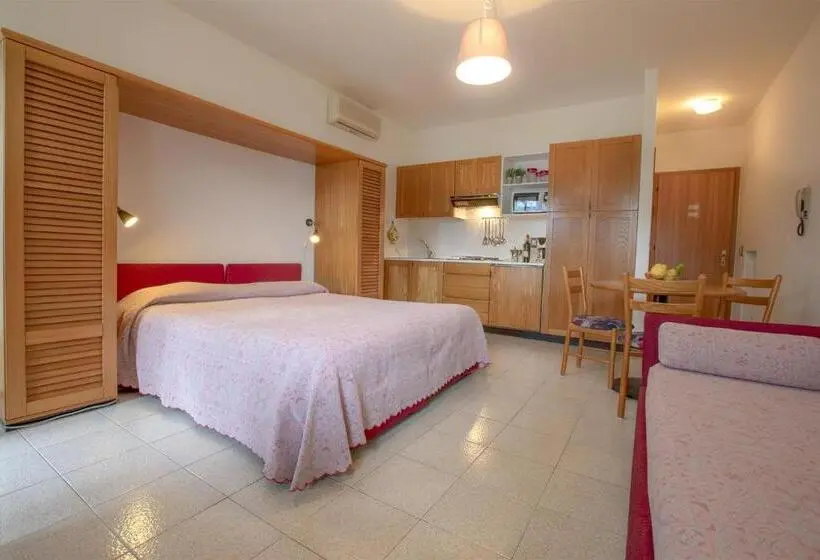 バルコニー付きスタンダードステューディオ, Residence Il Cedro