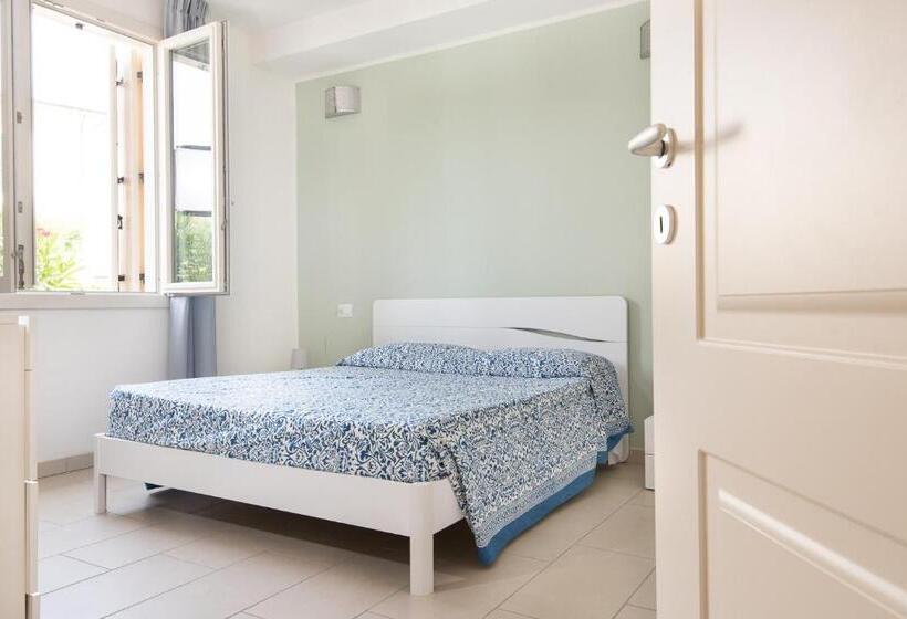 발코니가 있는 2 베드룸 아파트, Residence Marina Salivoli