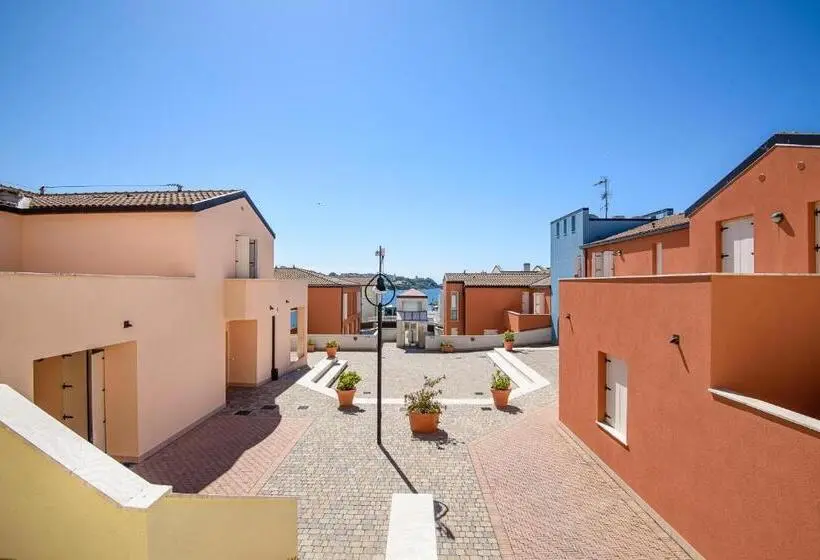 آپارتمان 2 خوابه, Residence Marina Salivoli