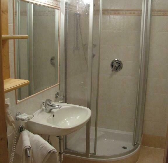 Студио Стандарт с Балконом, Residence Rosarela