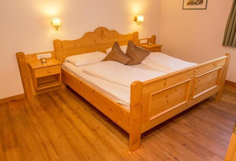 Апартаменты 1 Спальня с Балконом, Residence Rosarela