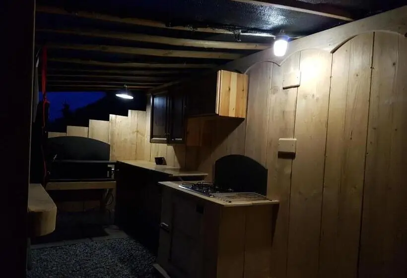 Apartament 1 Dormitori, Casa Chamonin