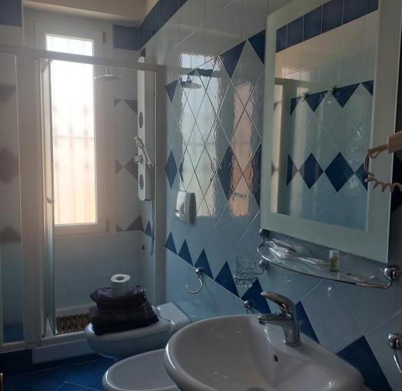 اتاق استاندارد با بالکن, Foresteria Hostaria Del Golfo Cod Struttura C00025