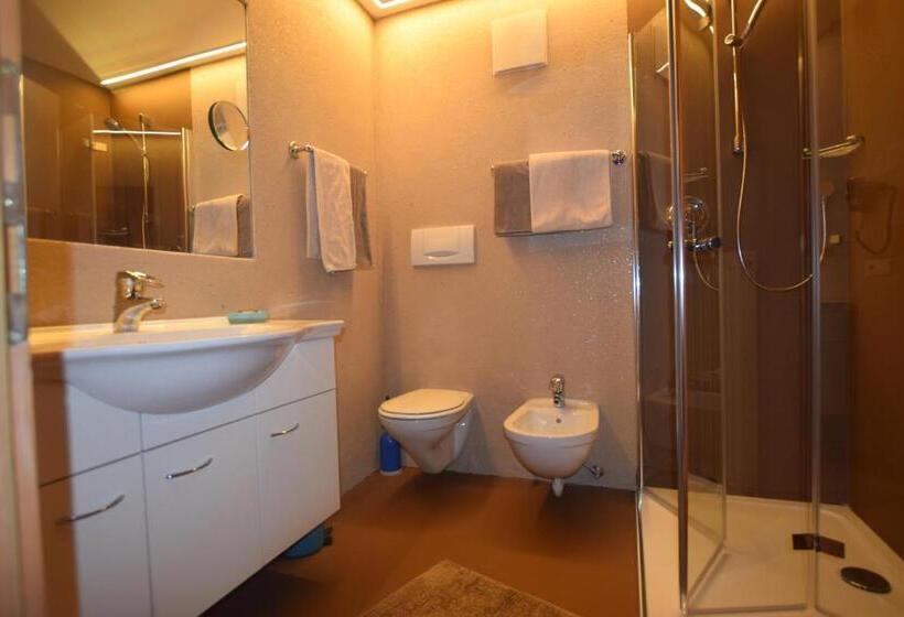 Апартаменты 1 Спальня, Residence Burghof