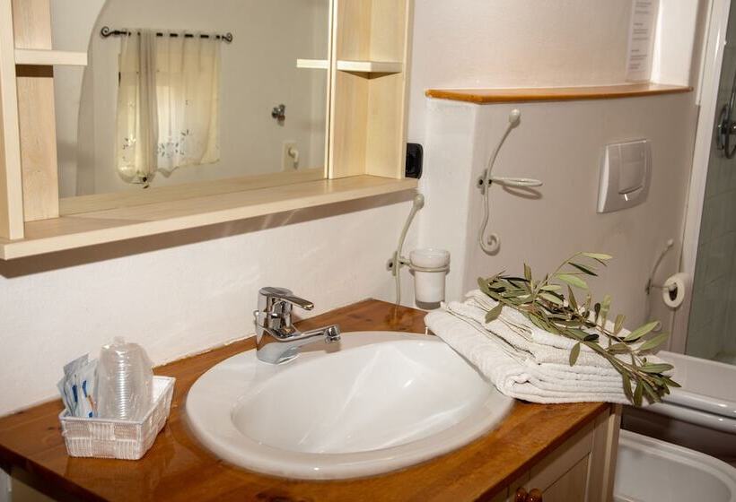 Apartamento 1 Dormitório, Residence La Colombera