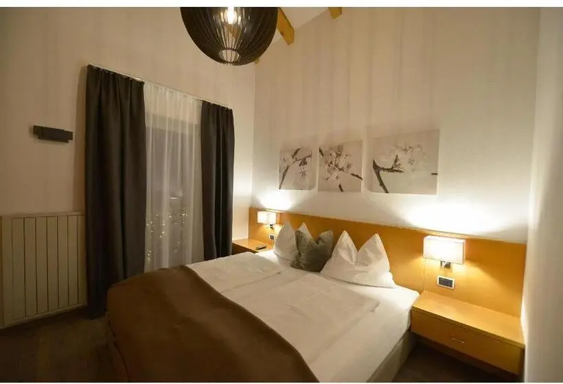 Huoneisto 2 Makuuhuonetta, Apparthotel Central