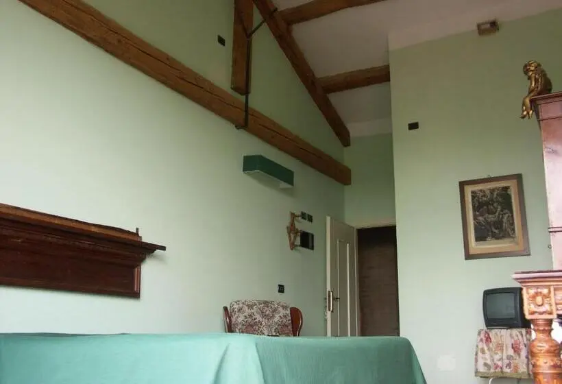スタンダードルーム, L Alpenice Bioagriturismo