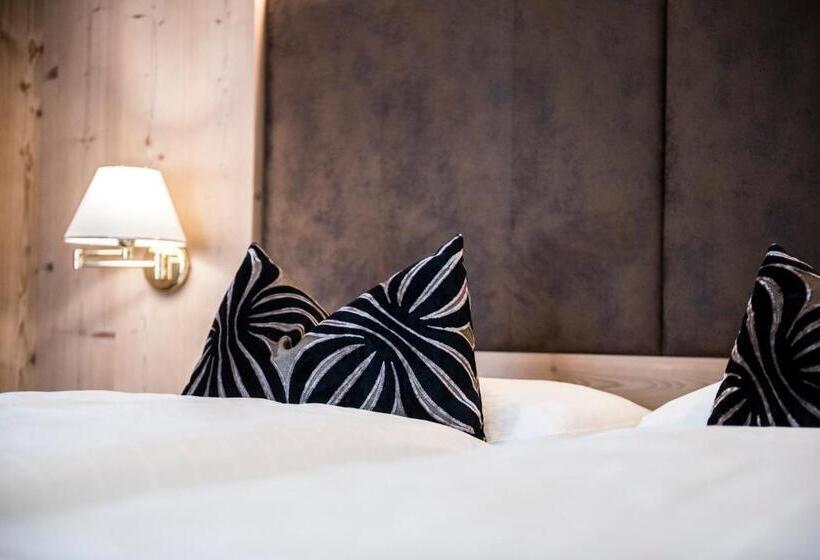 バルコニー付きデラックスルーム, Oberbrunn Superiore