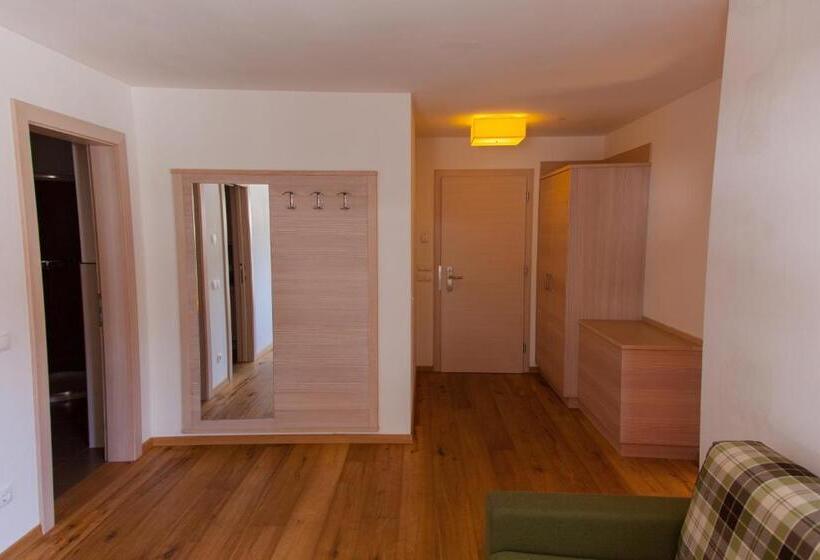 آپارتمان سوپریور 1 خوابه, Residence Armonia