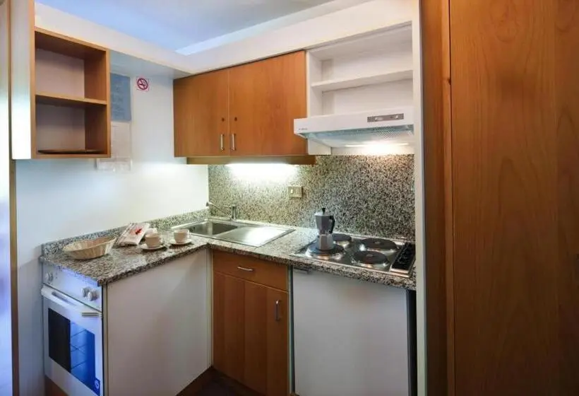 スタンダードスタジオ, Residence Campolongo
