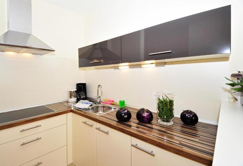 带1个卧室带观景的公寓, Residence Mignon