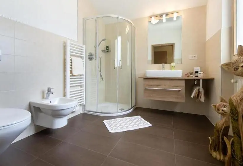 Huoneisto 1 Makuuhuone Terassi, Residence Mignon
