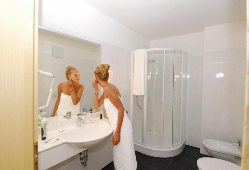 带2个卧室的公寓, Residence Remi