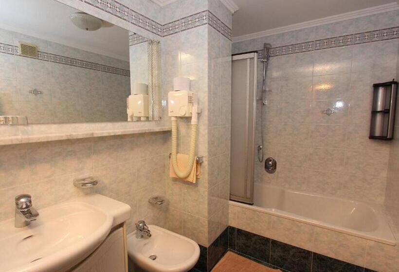 Апартаменты 1 Спальня, Residence Rottonara