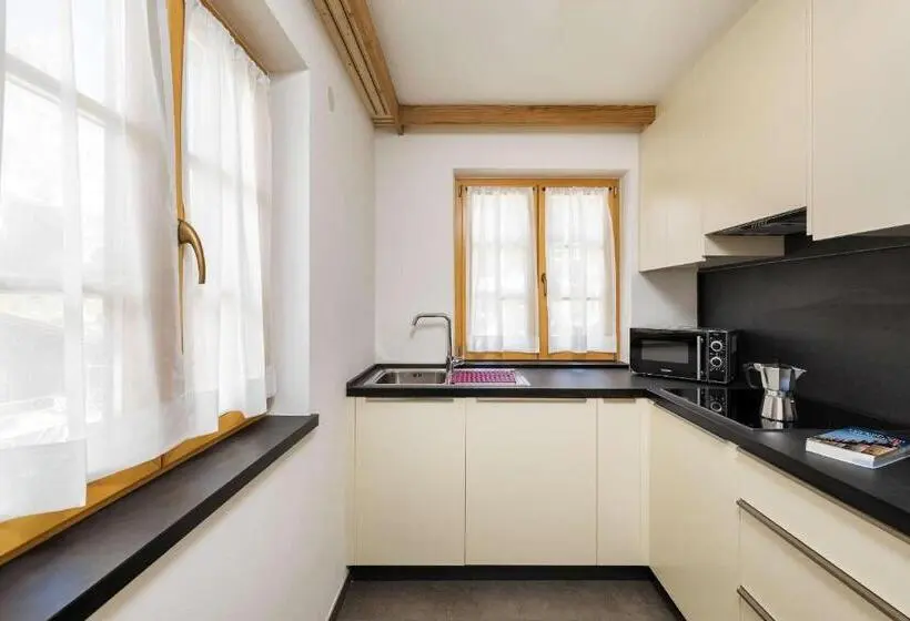 １ベッドルームのデラックスアパートメント, Residence Rottonara