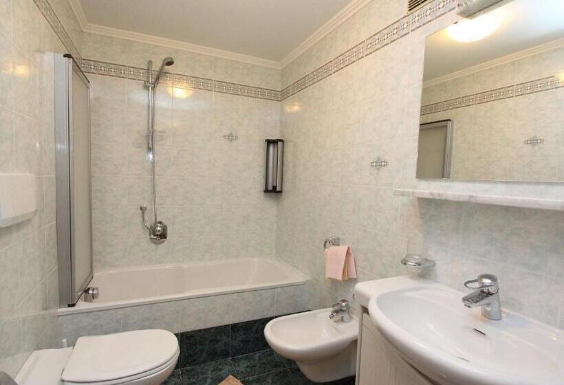 Апартаменты 1 Спальня, Residence Rottonara