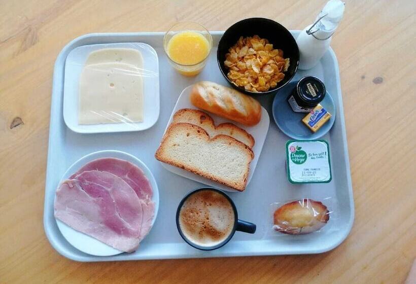 חדר סטודיו סטנדרד, Paris Par Trains, Area, Studios Avec Salle De Bain Et Kitchenette Privées, Ou, Chambres Avec Salles