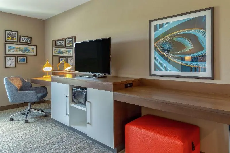 キングサイズベッドのスタンダードルーム, Hampton Inn Bourbonnais Kankakee