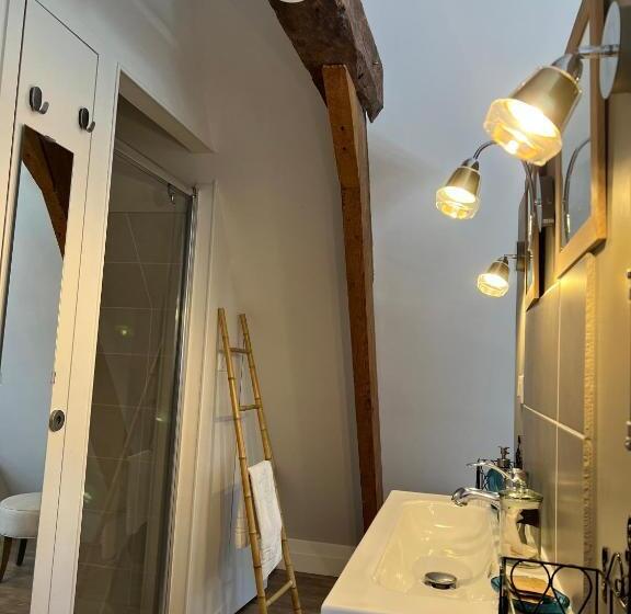 Номер Superior, Le Petit Pressoir