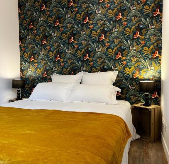 Люкс, Le Petit Pressoir