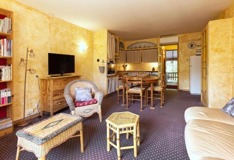 בית, 2 חדרי שינה, Les Jardins De Valaurie