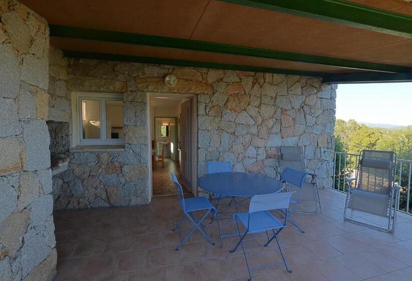 آپارتمان 2 خوابه با تراس, Résidence Les Pavillons Du Belvédère