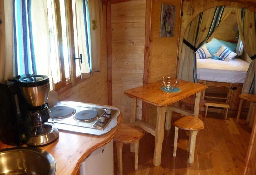 Номер Стандарт, Roulottes Au Pied Du Vercors