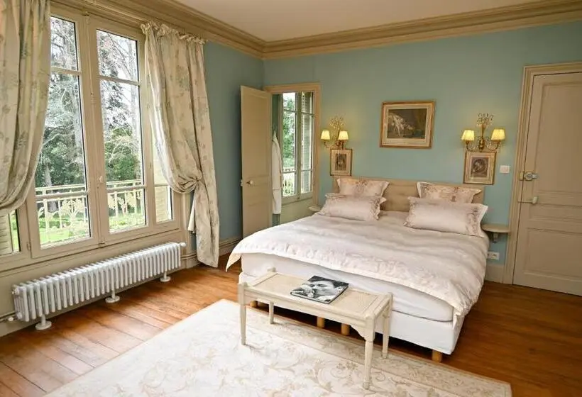 Classic-huone, Château De La Chaix
