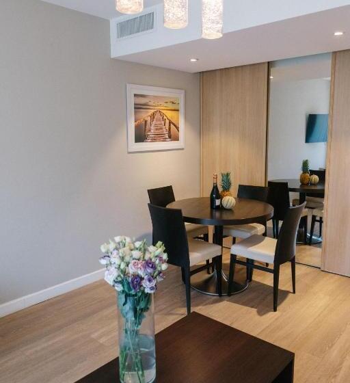 침실 1개 발코니 아파트, Résidence Châteauneuf