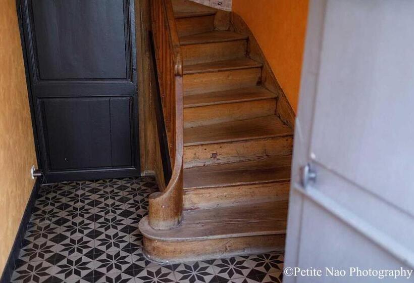 דירת חדר, Au Jardin Des Deux Ponts