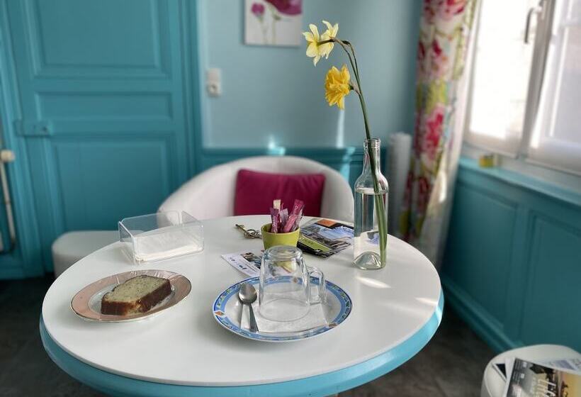 דירת חדר, Au Jardin Des Deux Ponts