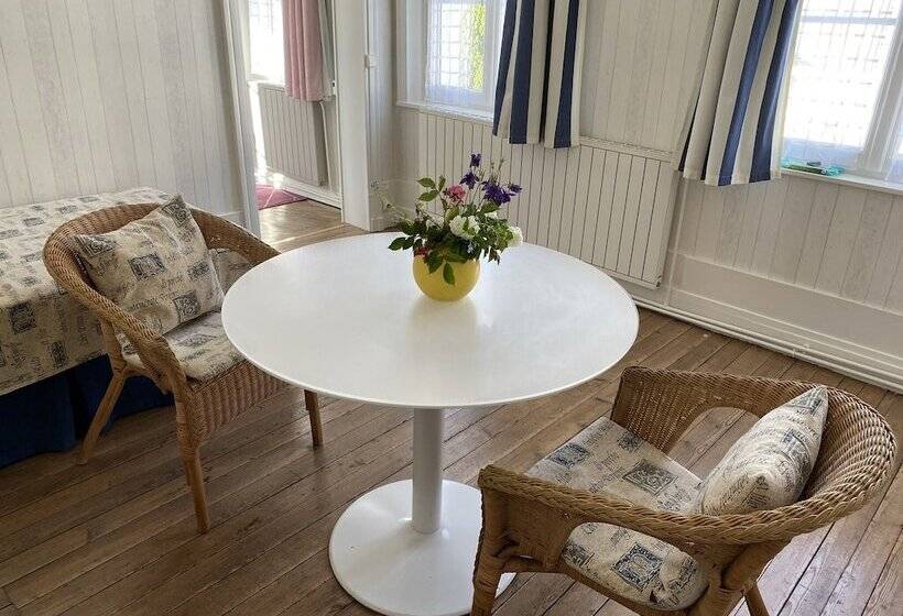 דירת חדר, Au Jardin Des Deux Ponts