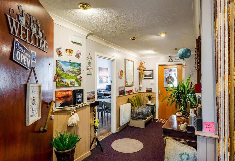 غرفة قياسية رباعية حمام مشترك, Aabalree Guest House