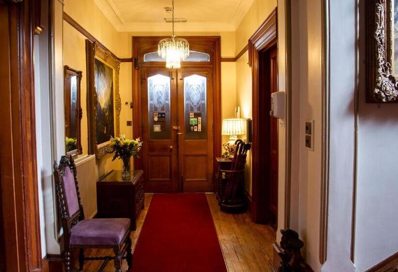 带大床的高级房间, St Michaels Guest House